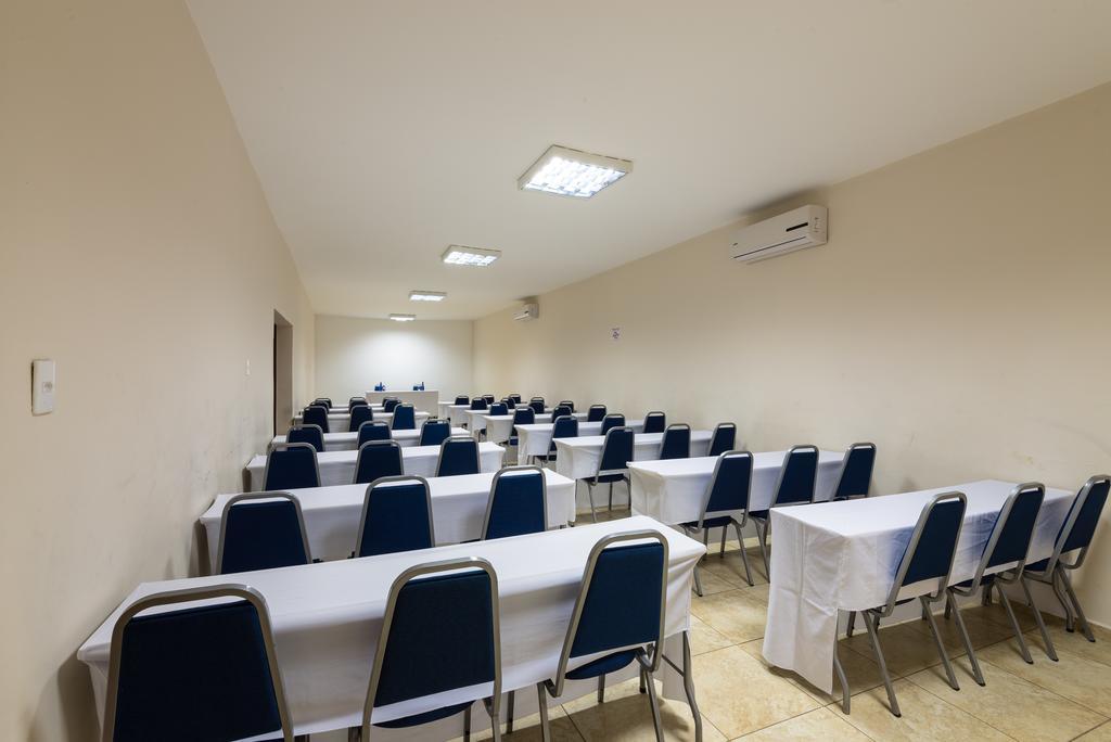 Hotel Guarany Águas de Lindóia Buitenkant foto