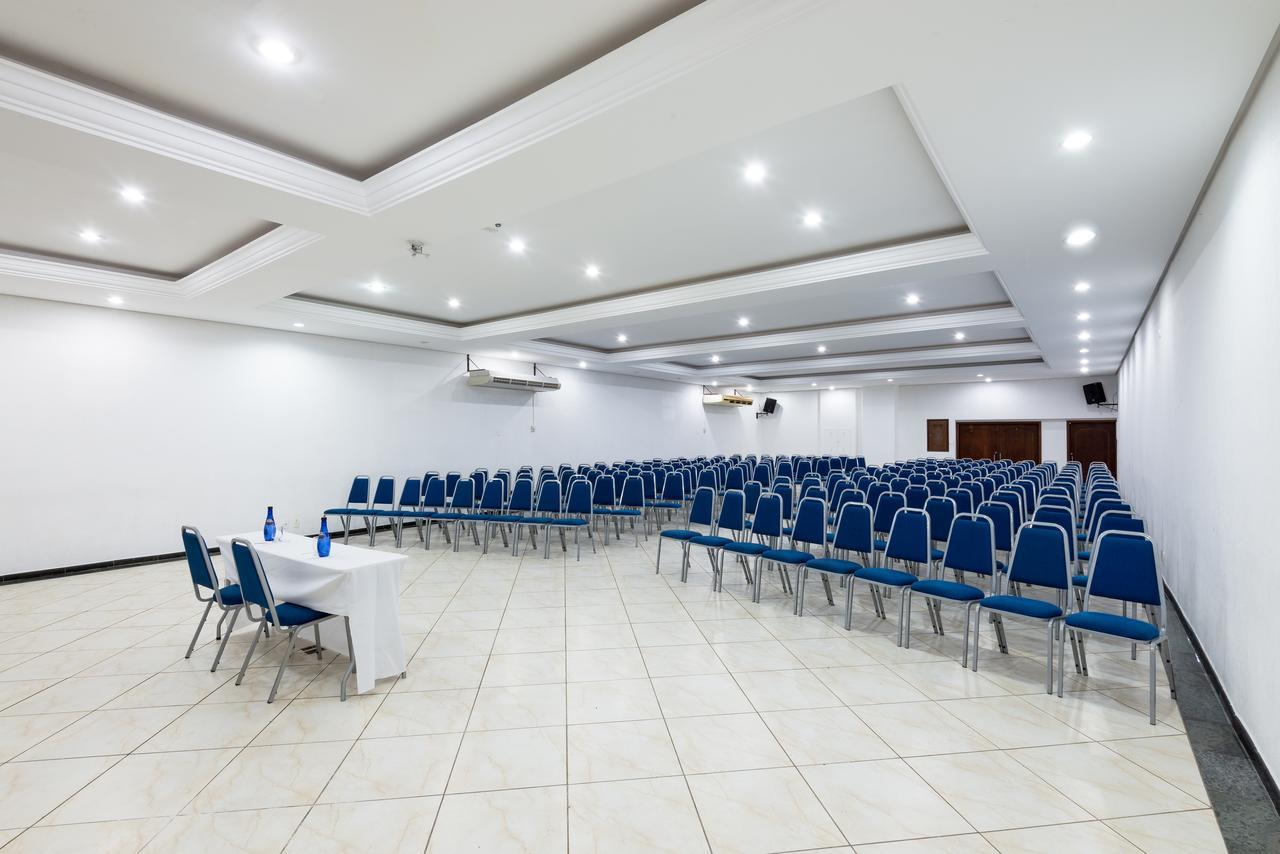 Hotel Guarany Águas de Lindóia Buitenkant foto